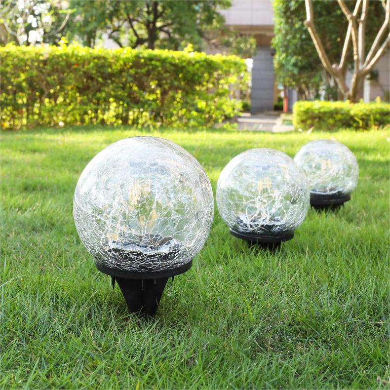 Solar Powered Cracked Glass Globe Waterproof Lights